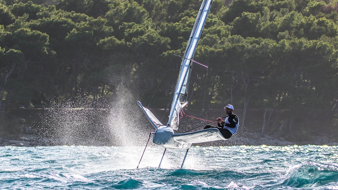 Pripreme za PH •「Moth」 • Šime Fantela